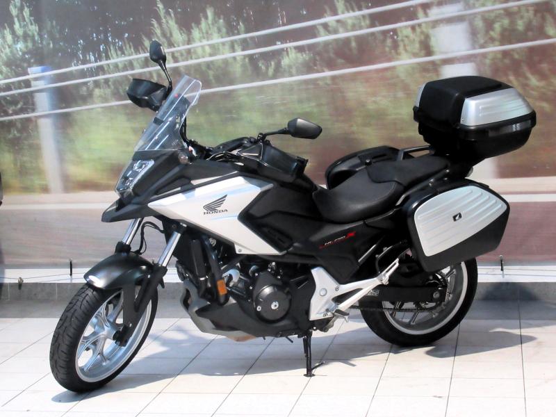  Honda NC750X D Automat DCT, ks. serwisowa