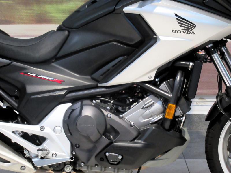  Honda NC750X D Automat DCT, ks. serwisowa