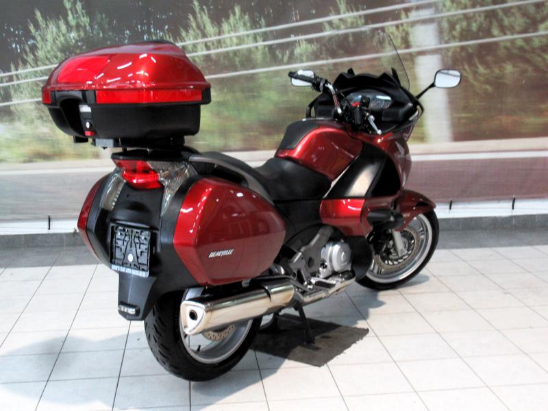 Honda NTV 700 Deauville