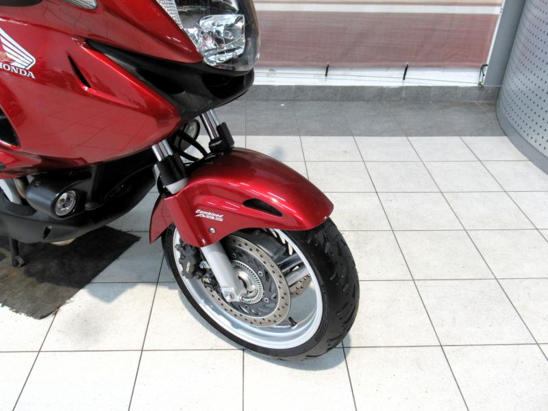 Honda NTV 700 Deauville